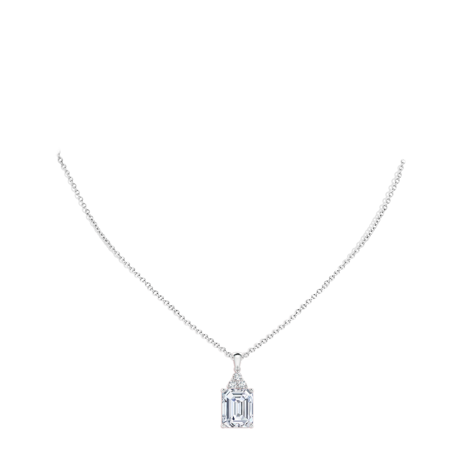 12x10mm FGVS Lab-Grown Emerald-Cut Diamond Pendant with Diamond Trio in S999 Silver pen