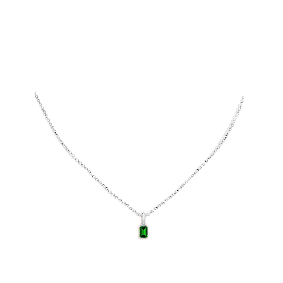 6x4mm Labgrown Lab-Grown Emerald-Cut Emerald Pendant with Lab Diamond Trio in S999 Silver pen