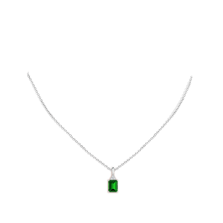 8x6mm Labgrown Lab-Grown Emerald-Cut Emerald Pendant with Lab Diamond Trio in S999 Silver pen