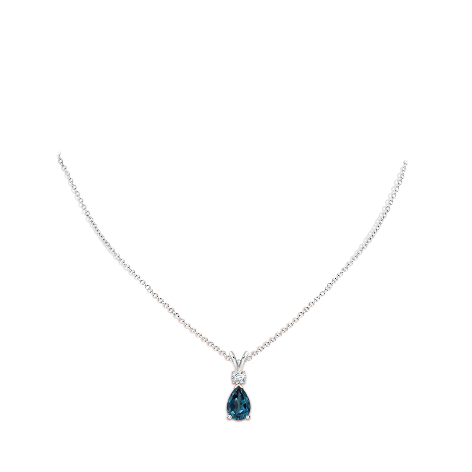 10x7mm Labgrown Lab-Grown Alexandrite Teardrop Pendant with Diamond in 18K White Gold pen