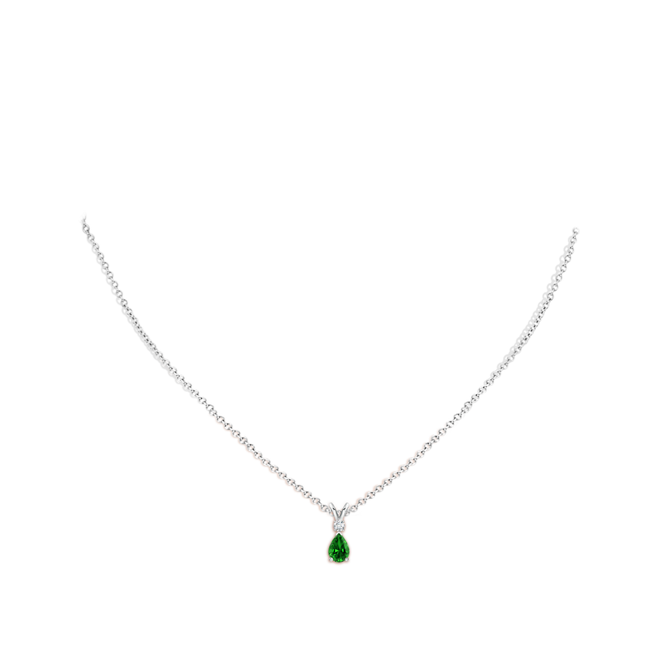 6x4mm Labgrown Lab-Grown Emerald Teardrop Pendant with Diamond in P950 Platinum pen