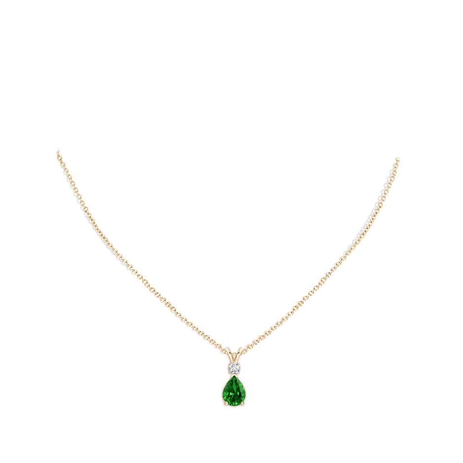 8x6mm Labgrown Lab-Grown Emerald Teardrop Pendant with Diamond in Yellow Gold pen
