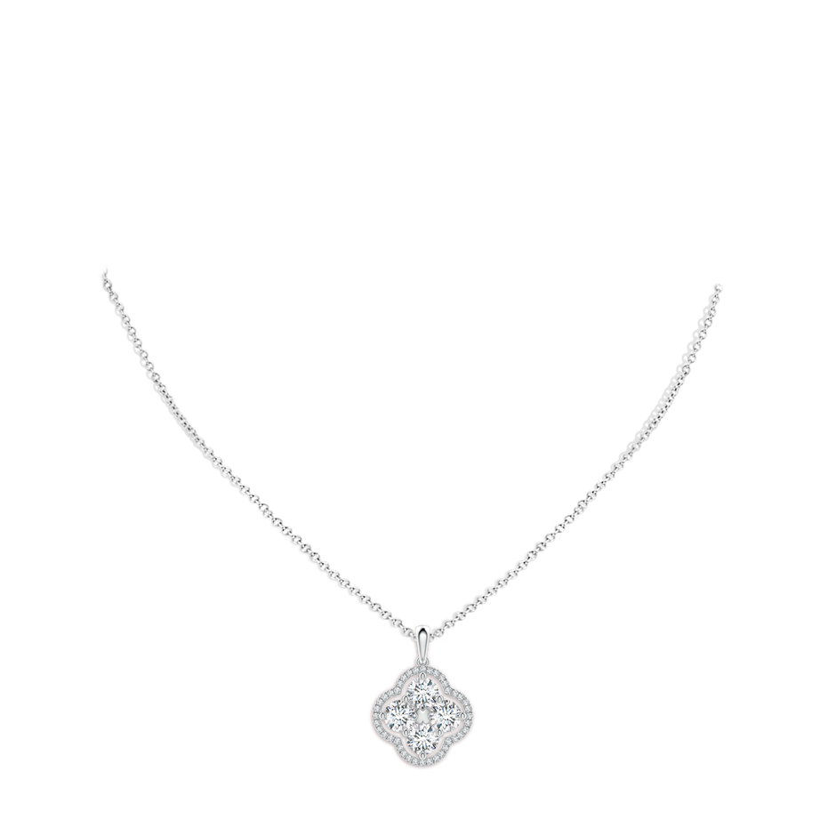 4.5mm FGVS Lab-Grown Diamond Clover Pendant in White Gold pen