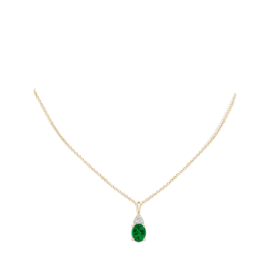 10x8mm Labgrown Lab-Grown Oval Emerald Solitaire Pendant with Trio Lab Diamond in Yellow Gold pen