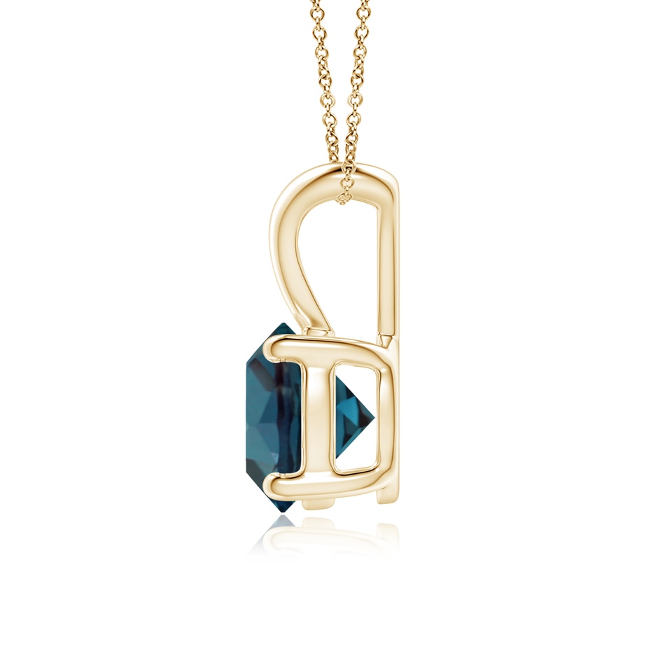 7mm Labgrown V-Bale Round Lab-Grown Alexandrite Solitaire Pendant in Yellow Gold side 199