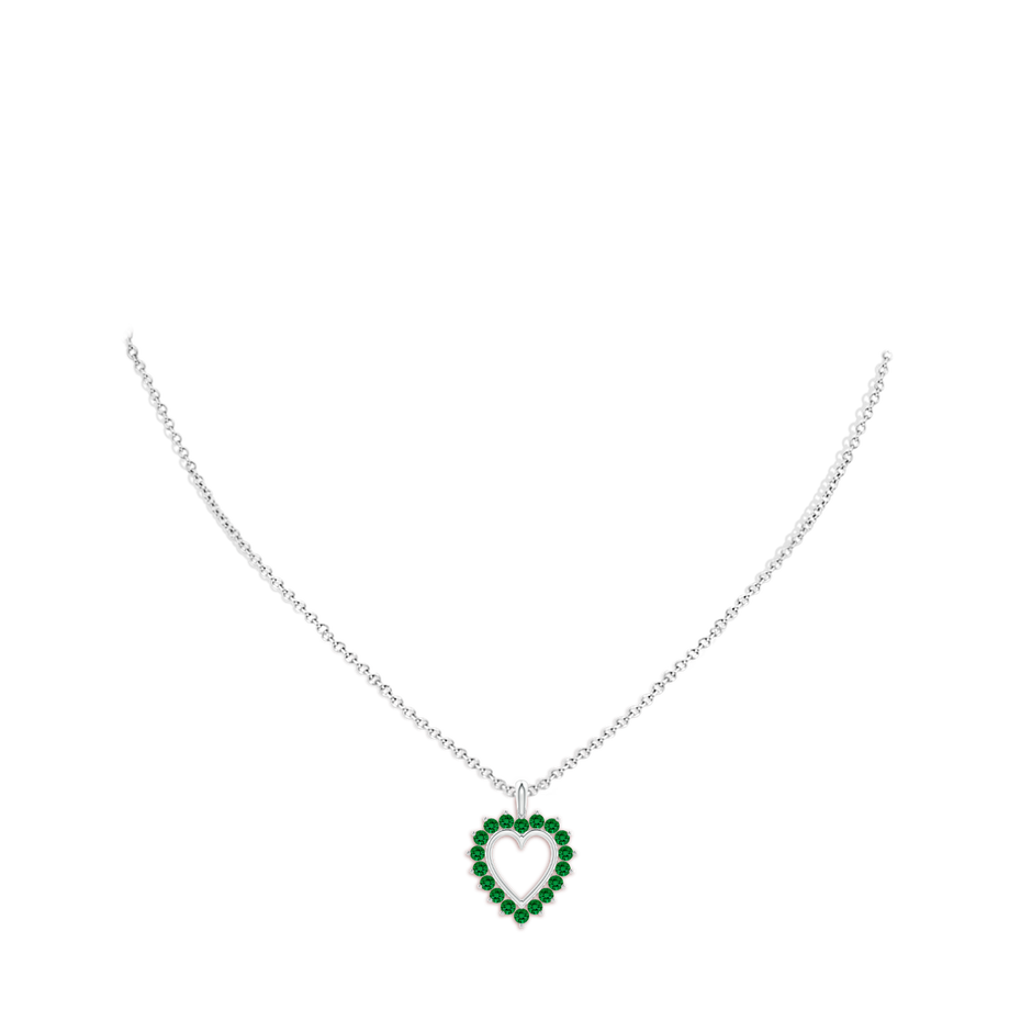 2mm Labgrown Lab-Grown-Emerald Open Heart V-Bale Pendant in White Gold pen