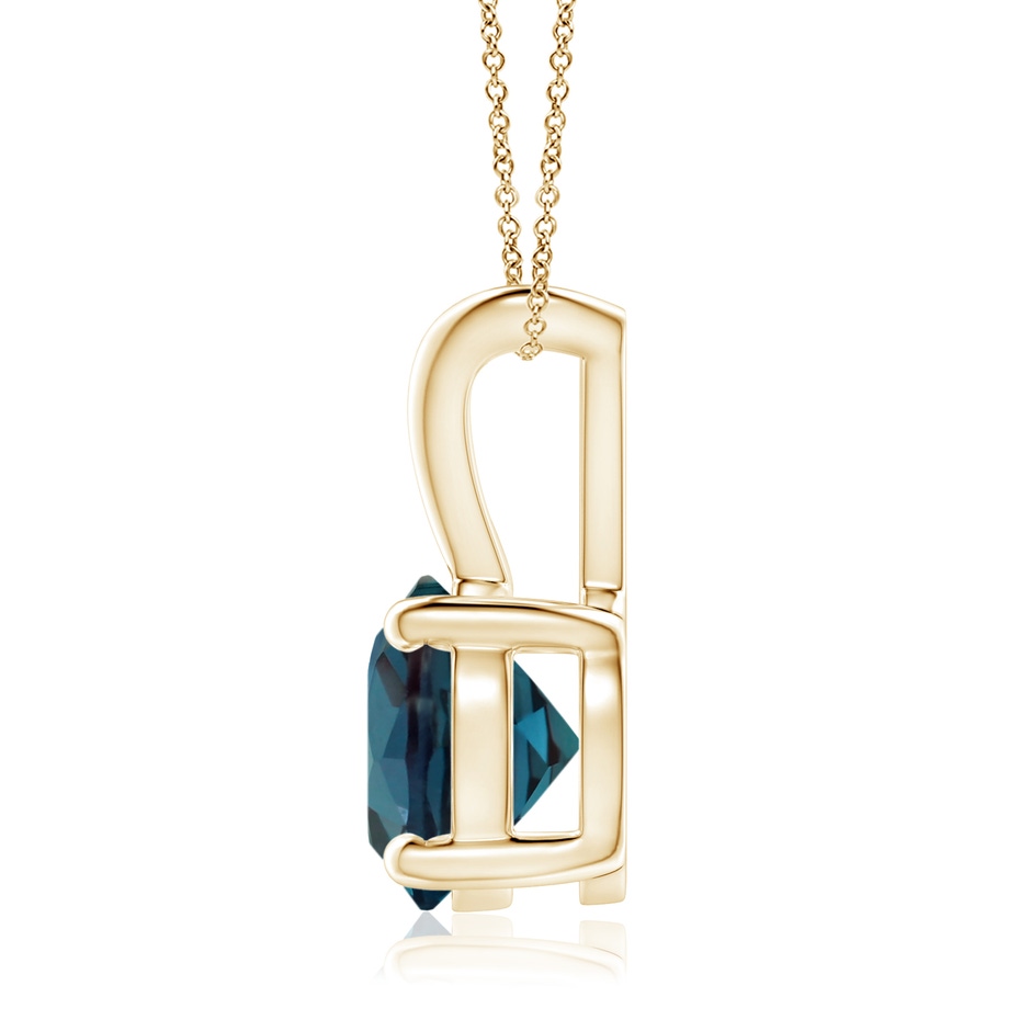 7mm Labgrown Round Lab-Grown Alexandrite Solitaire V-Bale Pendant in 18K Yellow Gold side 199