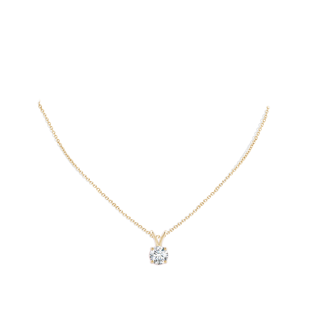 6.4mm FGVS Prong-Set Round Lab-Grown Diamond Solitaire V-Bale Pendant in Yellow Gold - body_neck