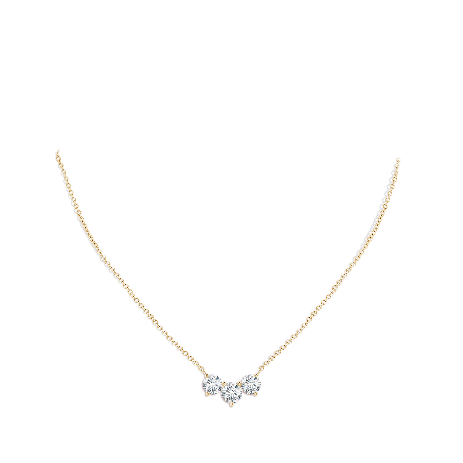 7mm FGVS Lab-Grown Classic Trio Diamond Necklace in Yellow Gold pen
