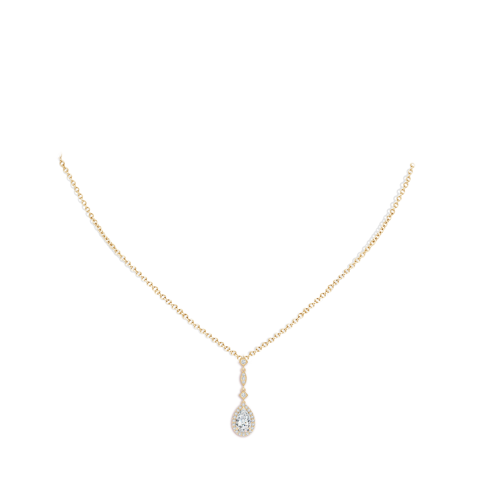 8x5mm FGVS Lab-Grown Diamond Teardrop Pendant with Diamond Accents in Yellow Gold pen