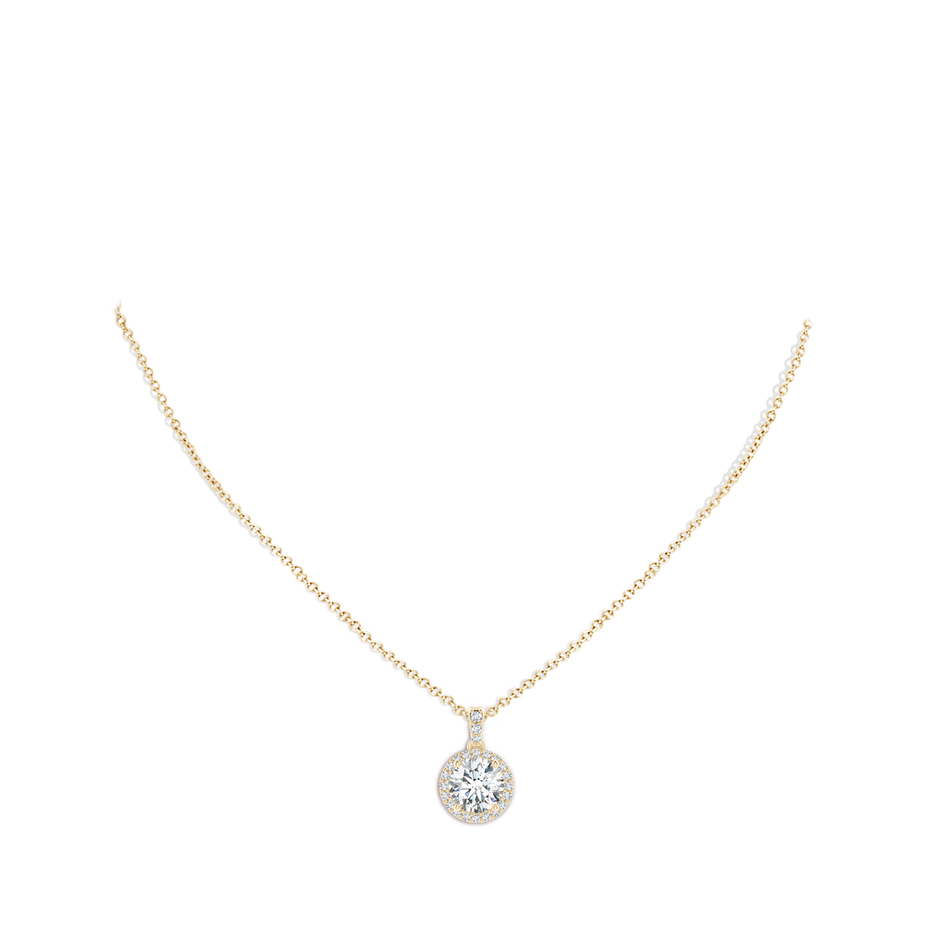 10.1mm FGVS Lab-Grown Round Diamond Dangle Pendant with Halo in Yellow Gold pen