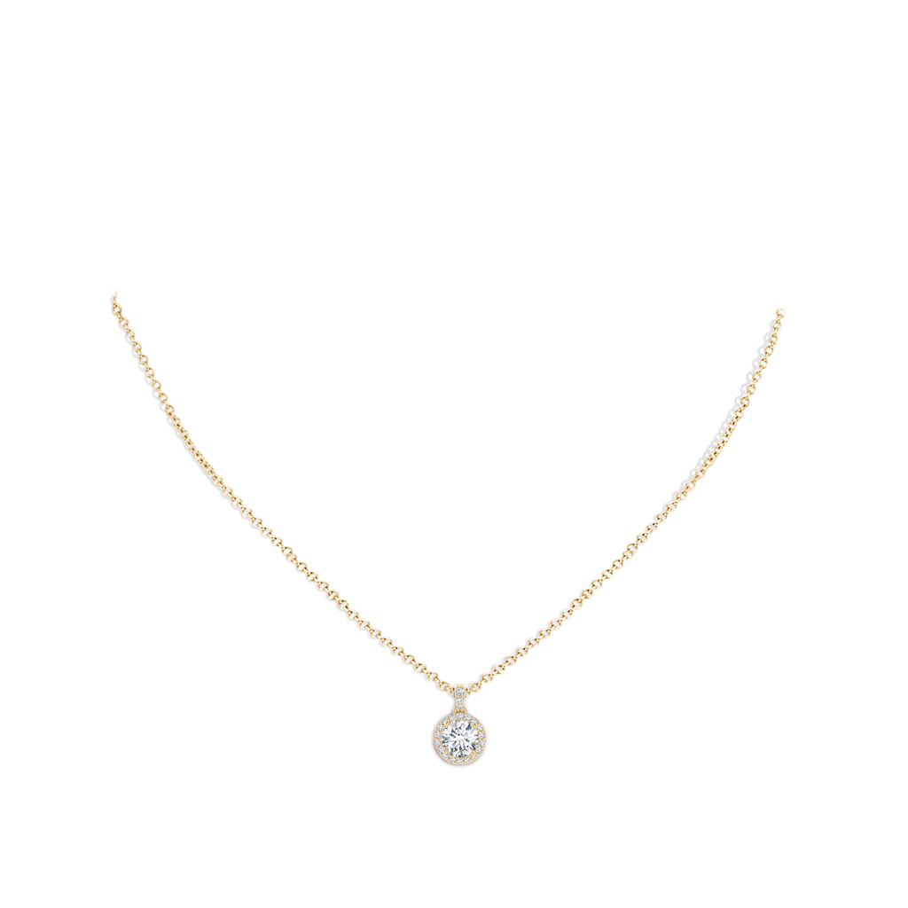 6mm FGVS Lab-Grown Round Diamond Dangle Pendant with Halo in Yellow Gold pen