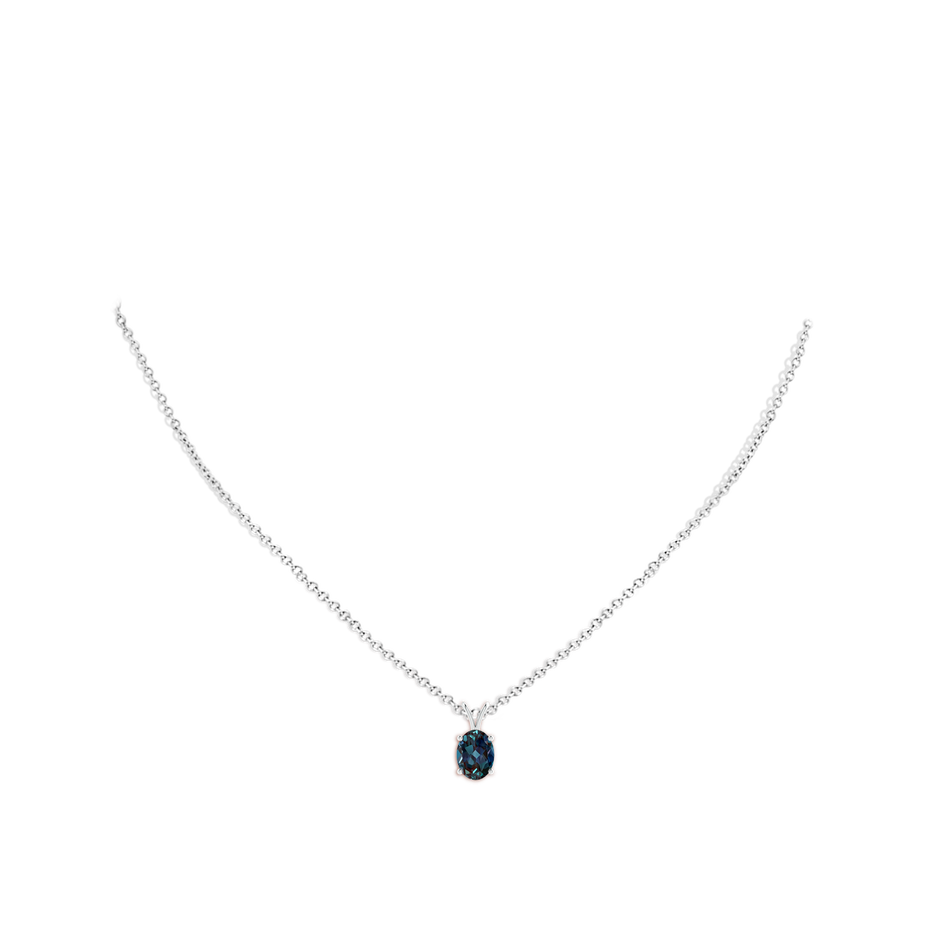8x6mm Labgrown Prong-Set Oval Lab-Grown Alexandrite V-Bale Solitaire Pendant in 18K White Gold pen