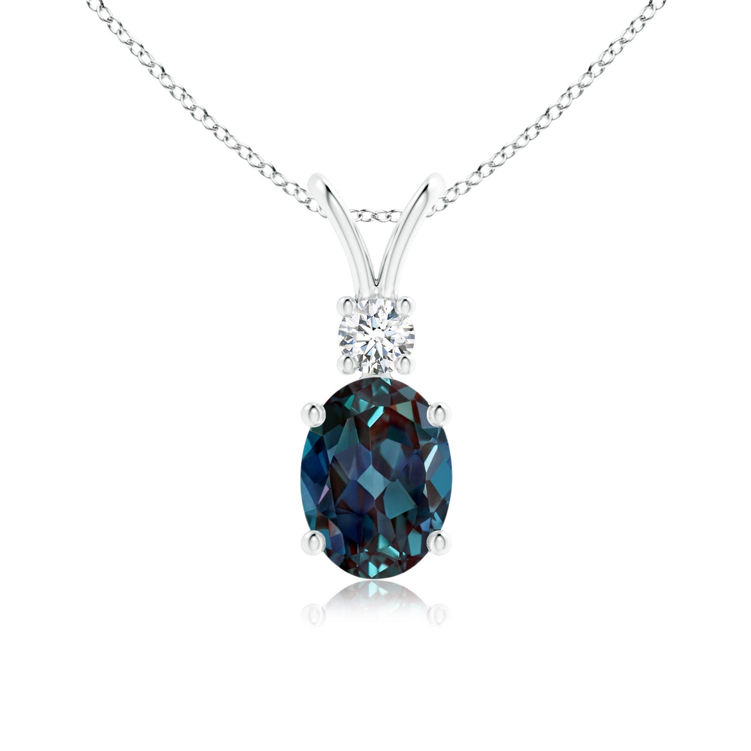 8x6mm Labgrown V-Bale Oval Lab-Grown Alexandrite Solitaire Pendant with Diamond in P950 Platinum