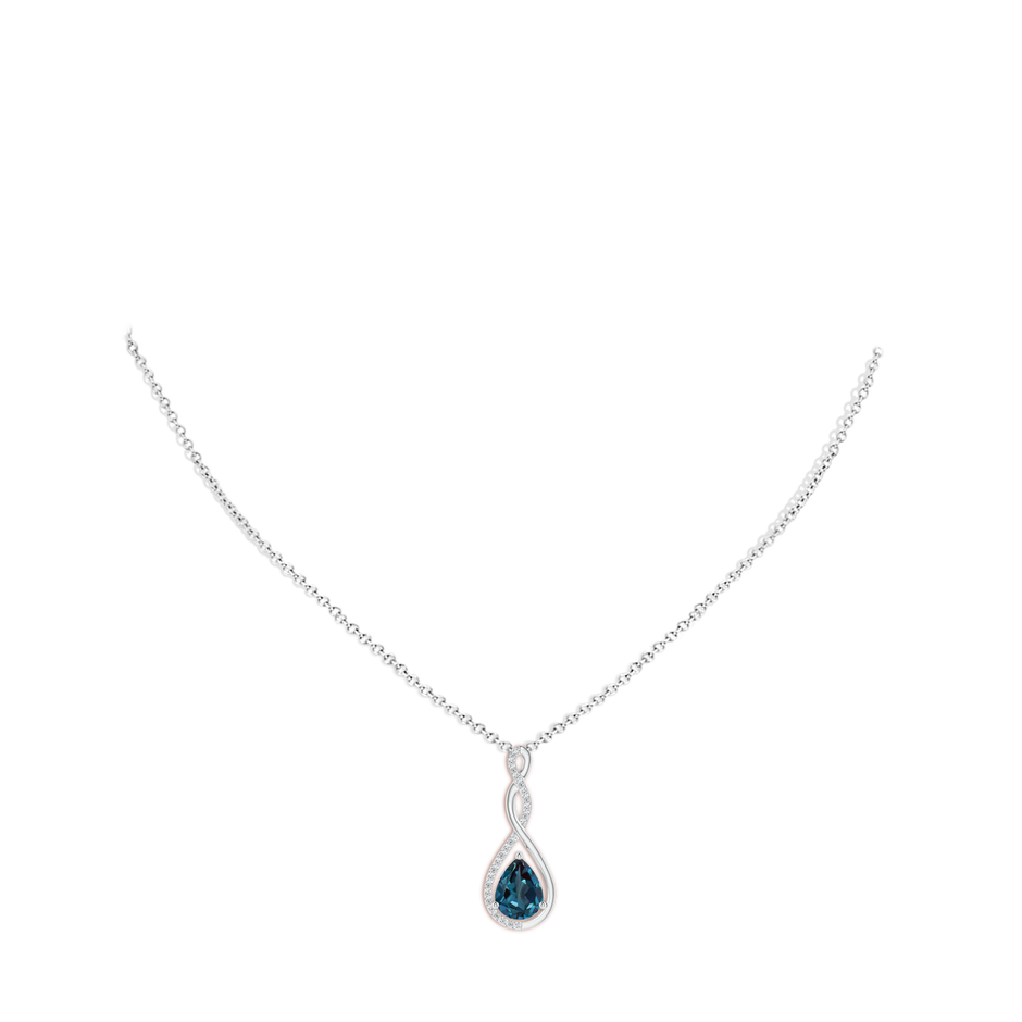 9x7mm Labgrown Twisted Infinity Floating Lab-Grown Alexandrite Drop Pendant in P950 Platinum pen