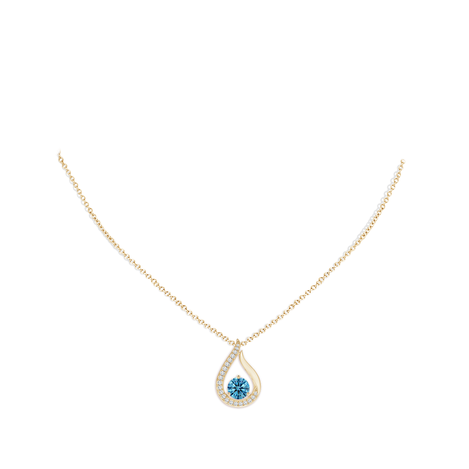 6.1mm Labgrown Floating Lab-Grown Fancy Intense Blue Diamond Tulip Pendant in Yellow Gold pen