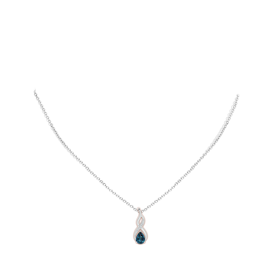 7x5mm Labgrown Lab-Grown Alexandrite Infinity Swirl Pendant with Diamonds in P950 Platinum pen