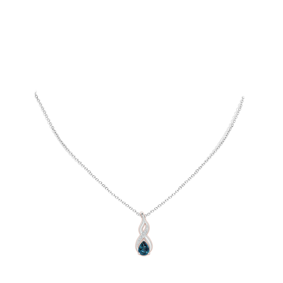 8x6mm Labgrown Lab-Grown Alexandrite Infinity Swirl Pendant with Diamonds in P950 Platinum pen