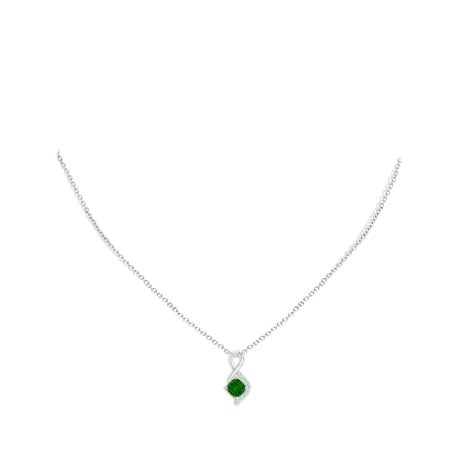 5mm Labgrown Lab-Grown Infinity Twist Emerald Pendant with Diamond Accents in P950 Platinum pen