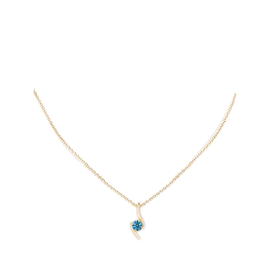 5.1mm Labgrown Prong-Set Lab-Grown Fancy Intense Blue Diamond Solitaire Bypass Pendant in Yellow Gold pen