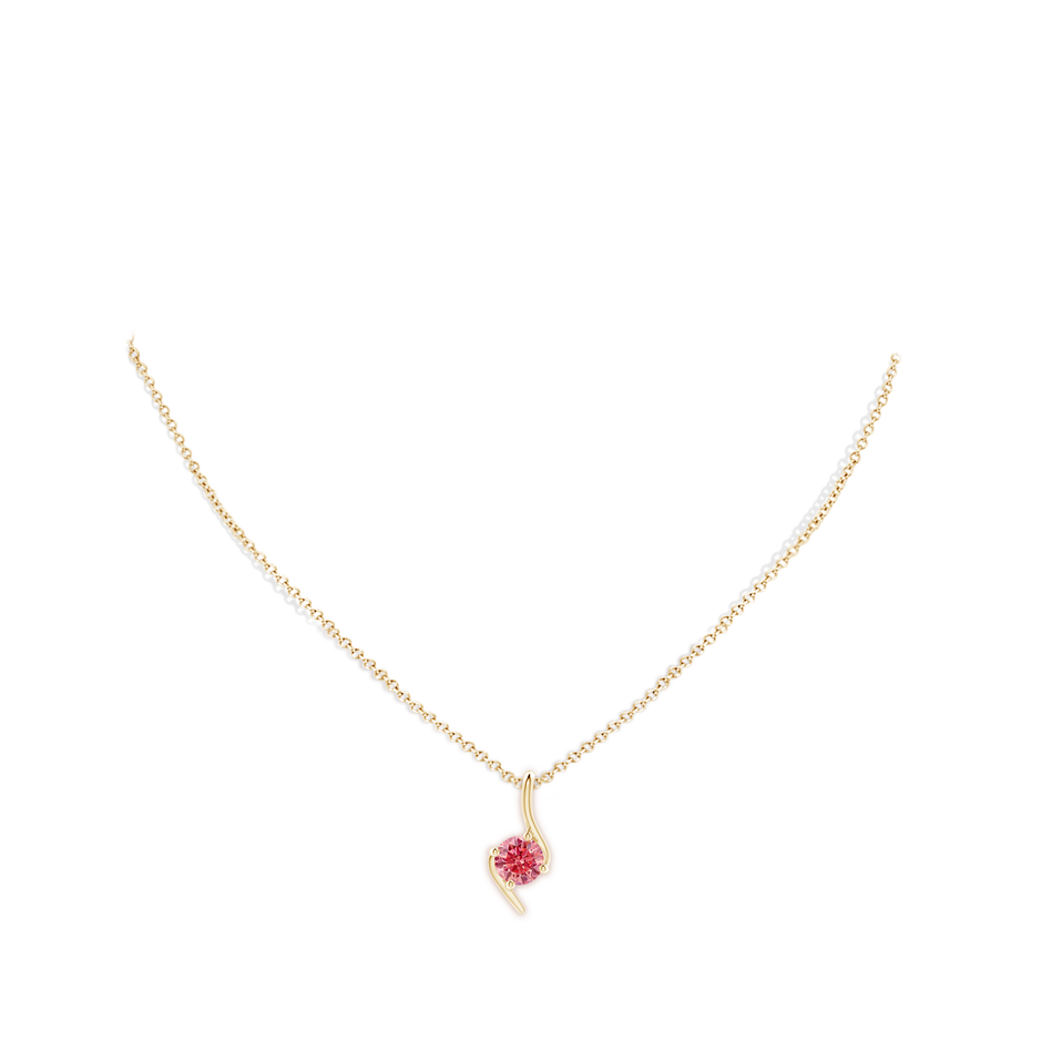6.4mm Labgrown Prong-Set Lab-Grown Fancy Intense Pink Diamond Solitaire Bypass Pendant in Yellow Gold pen