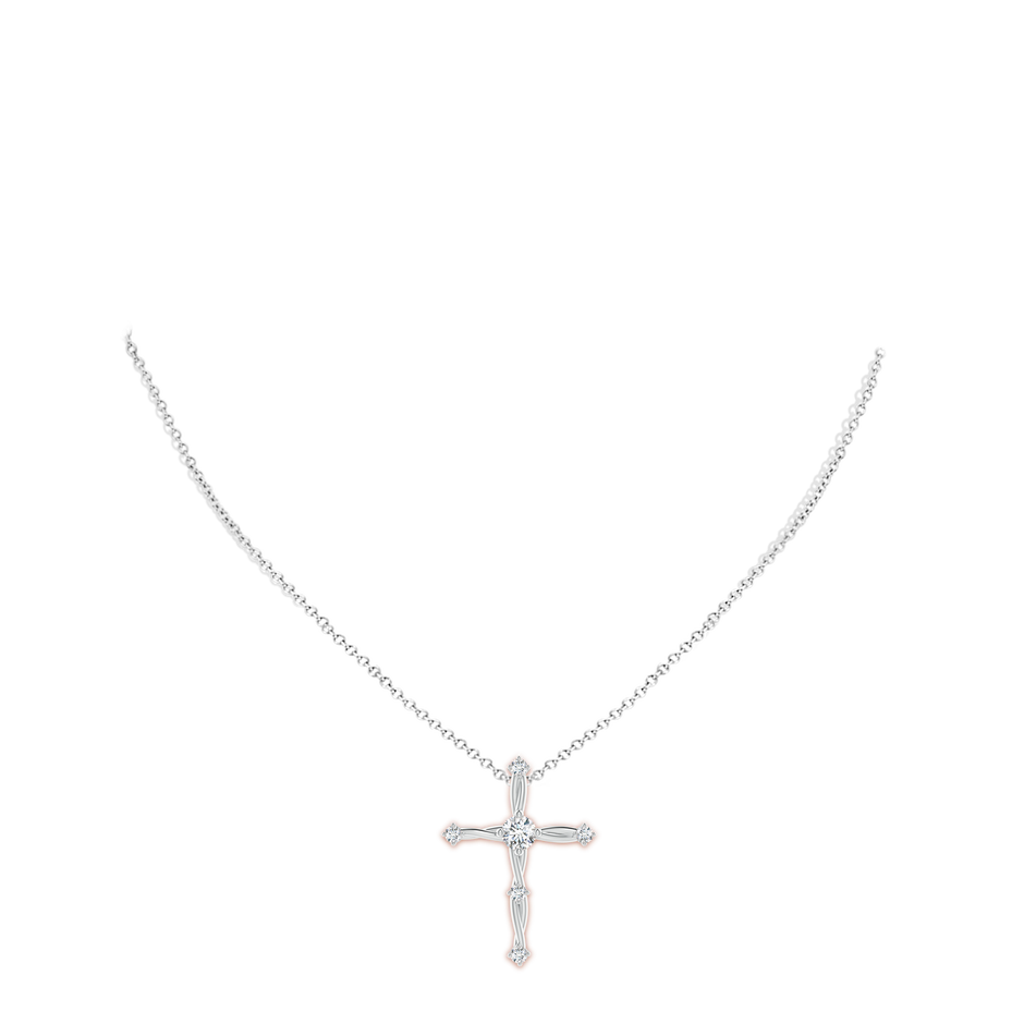 4.6mm FGVS Lab-Grown Diamond Braided Cross Pendant in White Gold pen