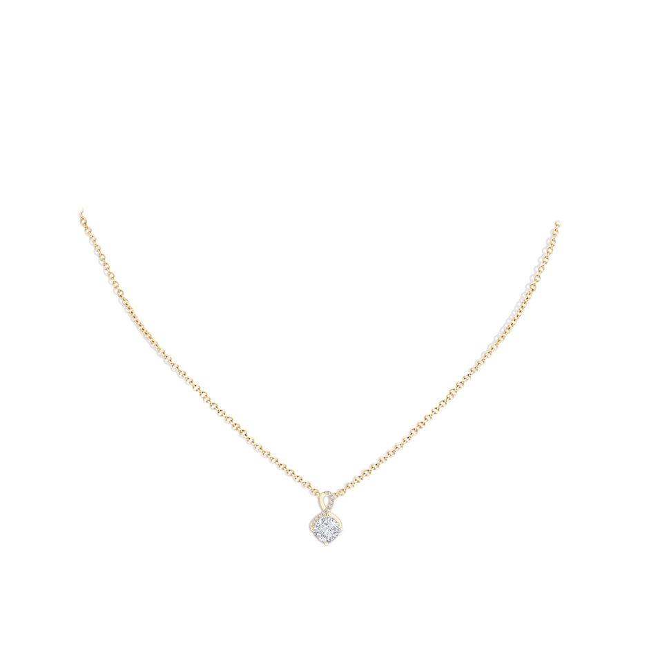 5mm FGVS Lab-Grown Claw-Set Diamond Infinity Pendant with Diamond Accents in Yellow Gold pen