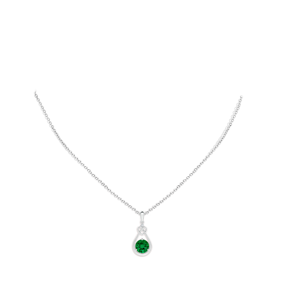 7mm Labgrown Lab-Grown Emerald Knotted Heart Pendant with Lab Diamond in White Gold pen