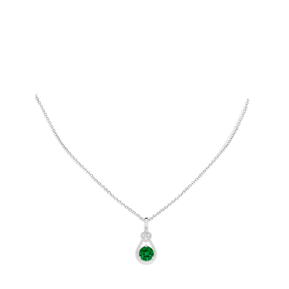 8mm Labgrown Lab-Grown Emerald Knotted Heart Pendant with Lab Diamond in White Gold pen