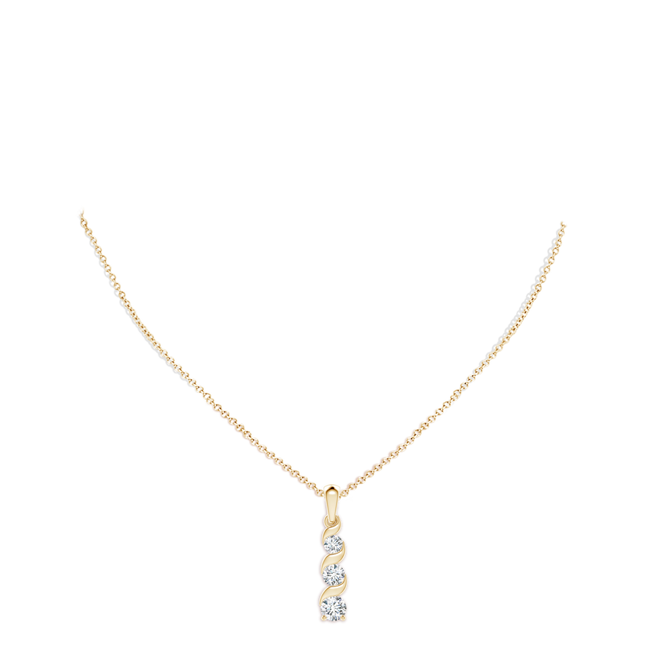 5.1mm FGVS Lab-Grown Channel-Set Round Diamond Three Stone Journey Pendant in Yellow Gold pen