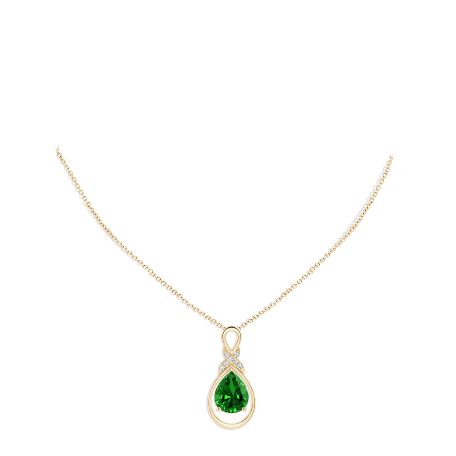 10x8mm Labgrown Lab-Grown Emerald Infinity Pendant with Lab Diamond 'X' Motif in Yellow Gold pen