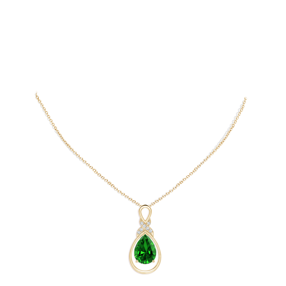14x10mm Labgrown Lab-Grown Emerald Infinity Pendant with Lab Diamond 'X' Motif in Yellow Gold pen