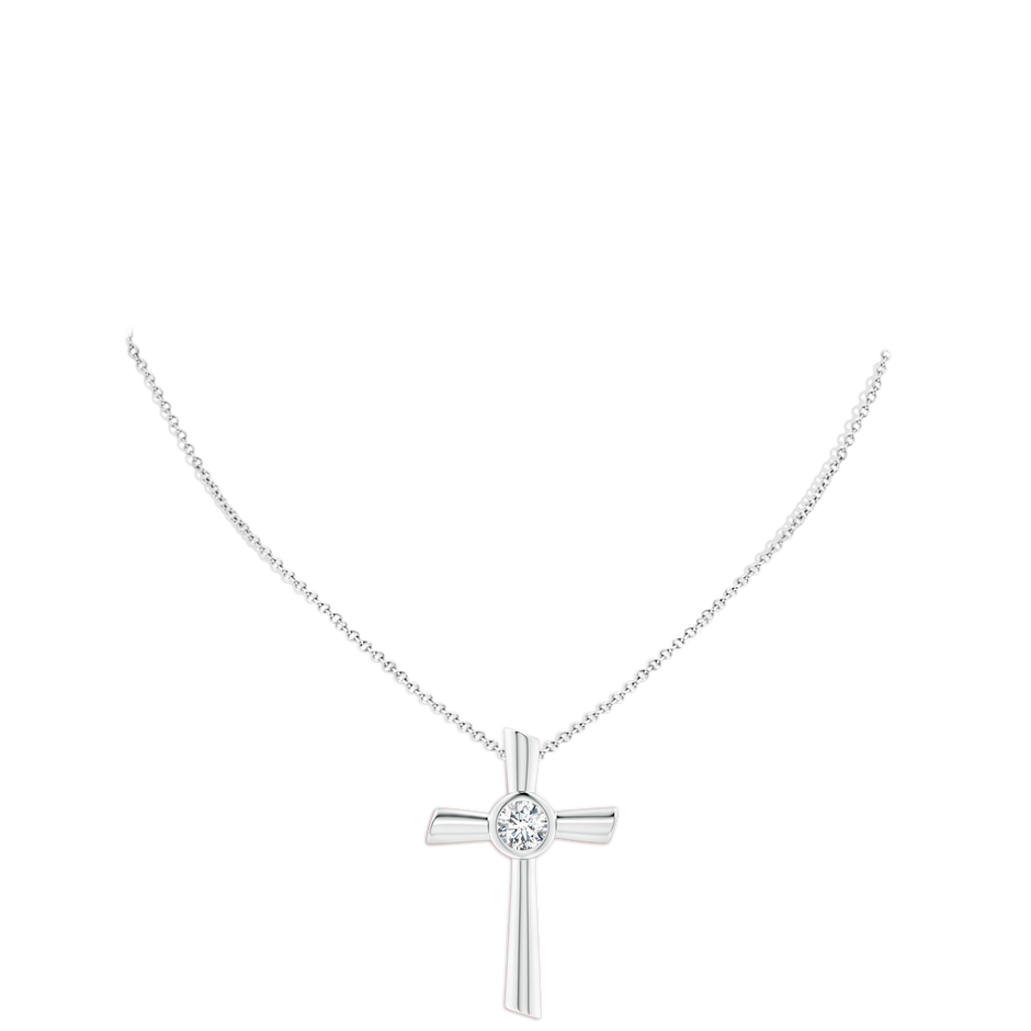 7.4mm FGVS Lab-Grown Solitaire Diamond Cross Pendant in 18K White Gold pen