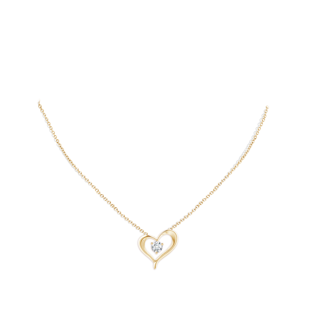 5.1mm FGVS Lab-Grown Solitaire Diamond Ribbon Heart Pendant in Yellow Gold pen