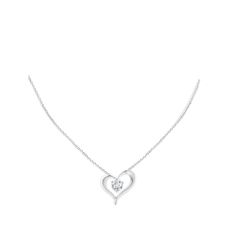 7.4mm FGVS Lab-Grown Solitaire Diamond Ribbon Heart Pendant in White Gold pen