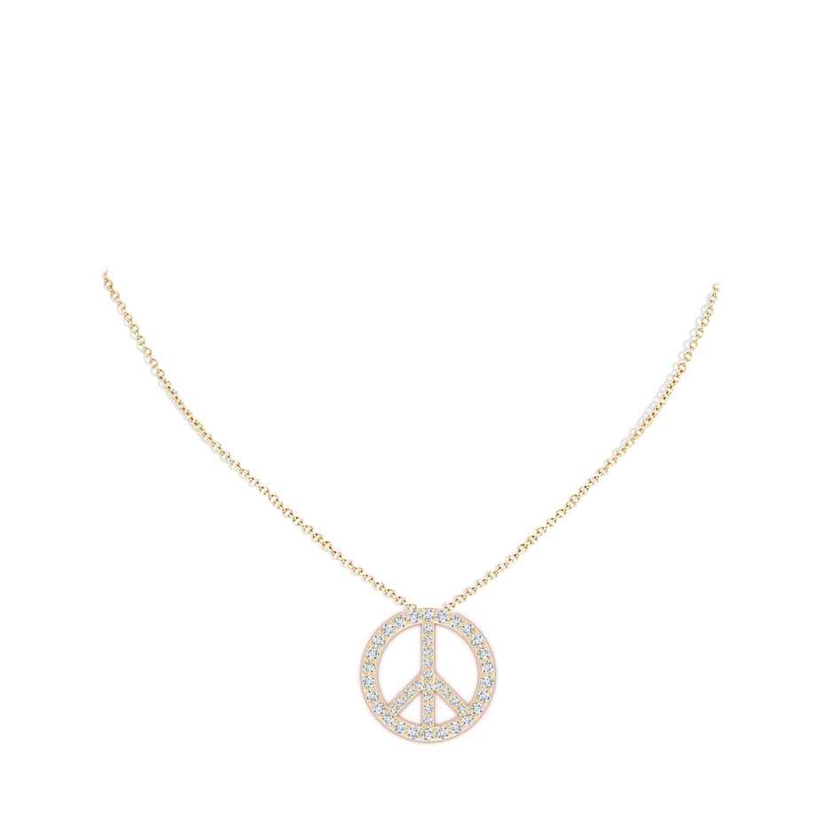 1.9mm FGVS Lab-Grown Prong-Set Diamond Peace Sign Pendant in Yellow Gold pen