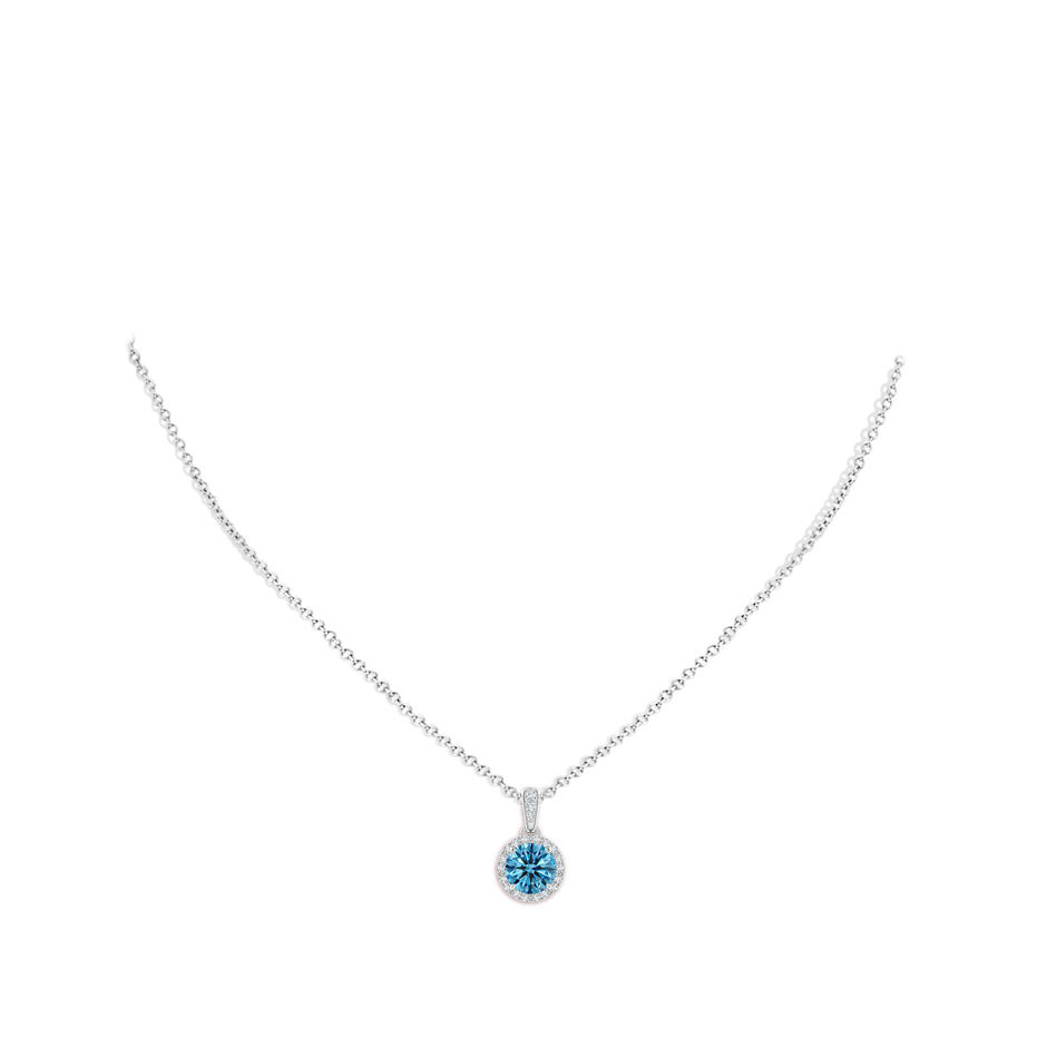 6.4mm Labgrown Claw-Set Round Lab-Grown Fancy Intense Blue Diamond Pendant with Halo in White Gold pen