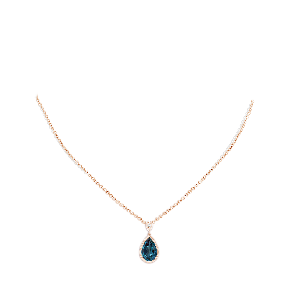 12x8mm Labgrown Bezel-Set Lab-Grown Alexandrite Teardrop Pendant with Diamond in Rose Gold pen