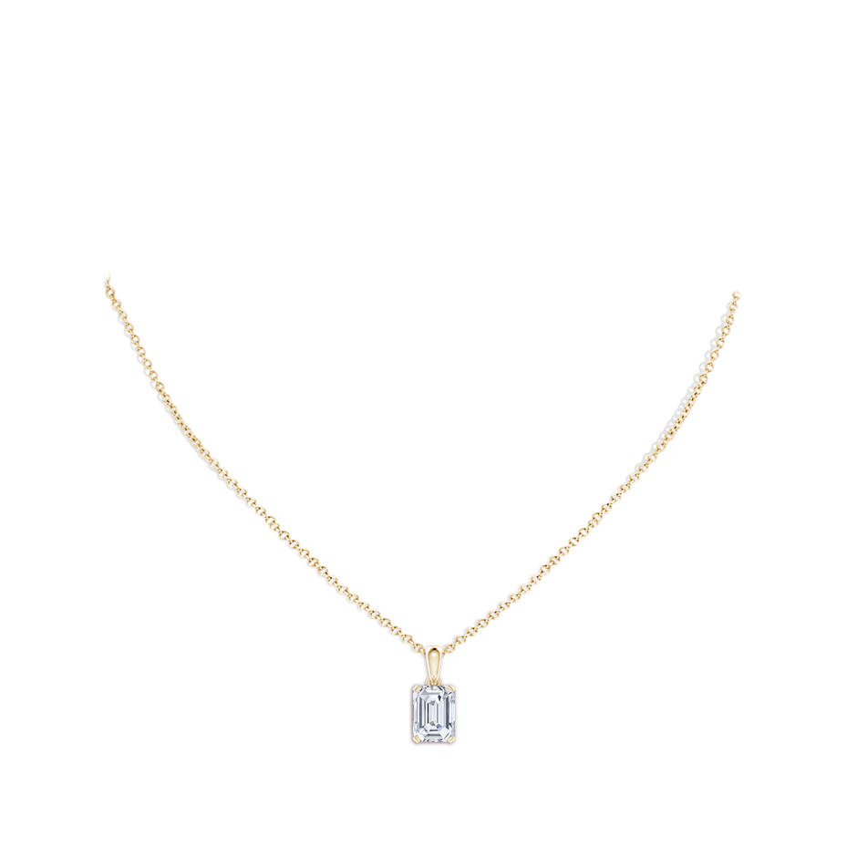 10x7.5mm FGVS Lab-Grown Emerald-Cut Diamond Solitaire Pendant in Yellow Gold pen