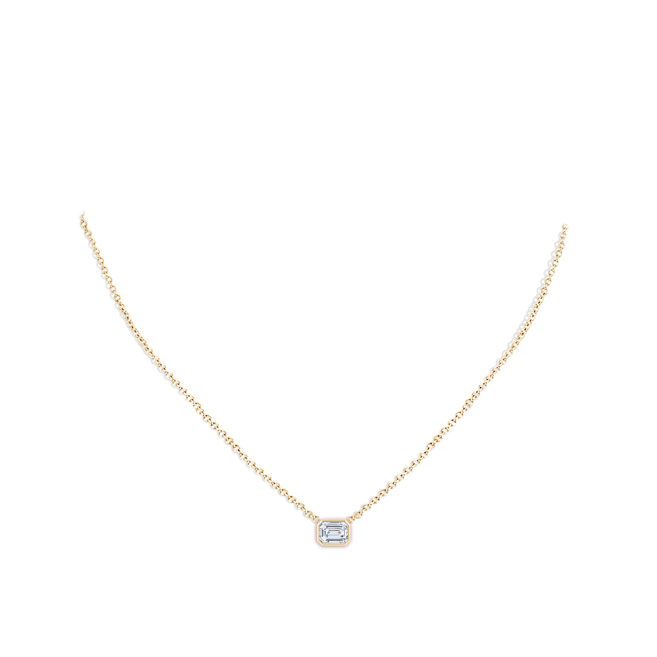 6x4mm FGVS Lab-Grown East-West Bezel-Set Emerald-Cut Diamond Pendant in Yellow Gold pen