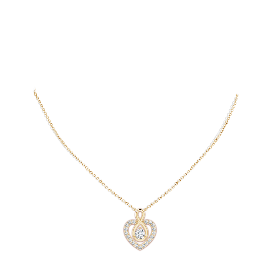 5.9mm FGVS Lab-Grown Diamond Heart Pendant with Infinity Loop in Yellow Gold pen