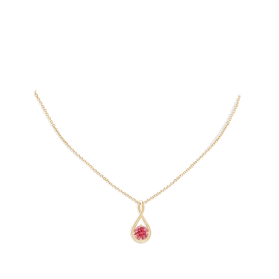 5.1mm Labgrown Solitaire Lab-Grown Fancy Intense Pink Diamond Twist Bale Pendant in Yellow Gold pen