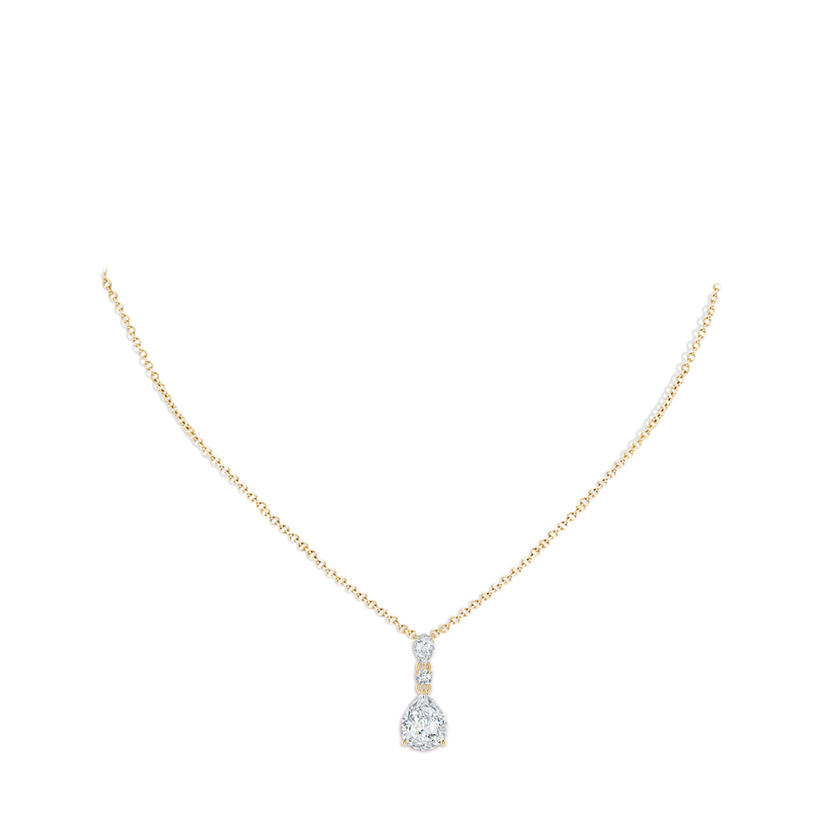 9x7mm FGVS Lab-Grown Pear and Round Diamond Three Stone Pendant in Yellow Gold pen