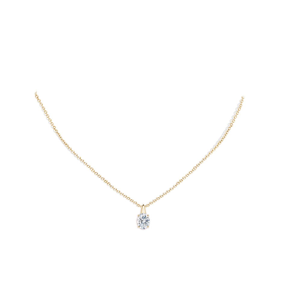 8.5x6.5mm FGVS Lab-Grown Oval Diamond Solitaire Pendant in Yellow Gold pen