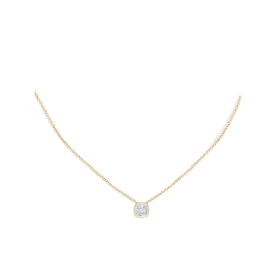 6.5mm FGVS Lab-Grown Bezel-Set Cushion Diamond Solitaire Pendant in Yellow Gold pen