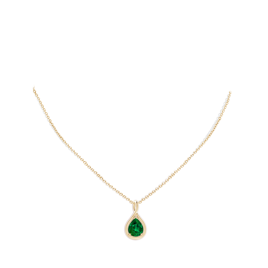 10x8mm Labgrown Lab-Grown Solitaire Pear Emerald Twist Bale Pendant in Yellow Gold pen