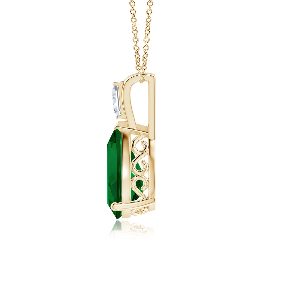 12x10mm Labgrown Pear Lab-Grown Emerald Pendant with Baguette Diamond in 18K Yellow Gold side 199