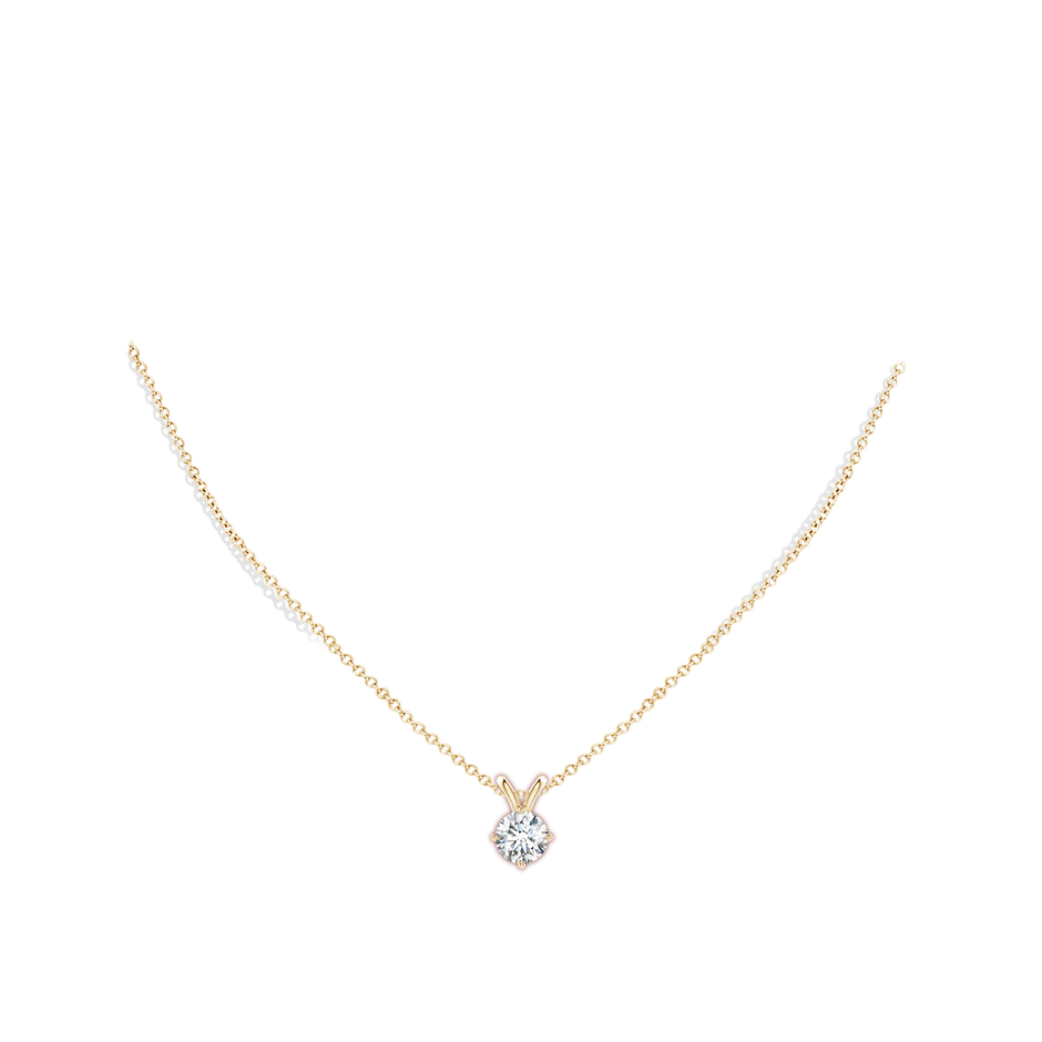 8mm FGVS Round Lab-Grown Diamond Solitaire V-Bale Pendant in 18K Yellow Gold pen