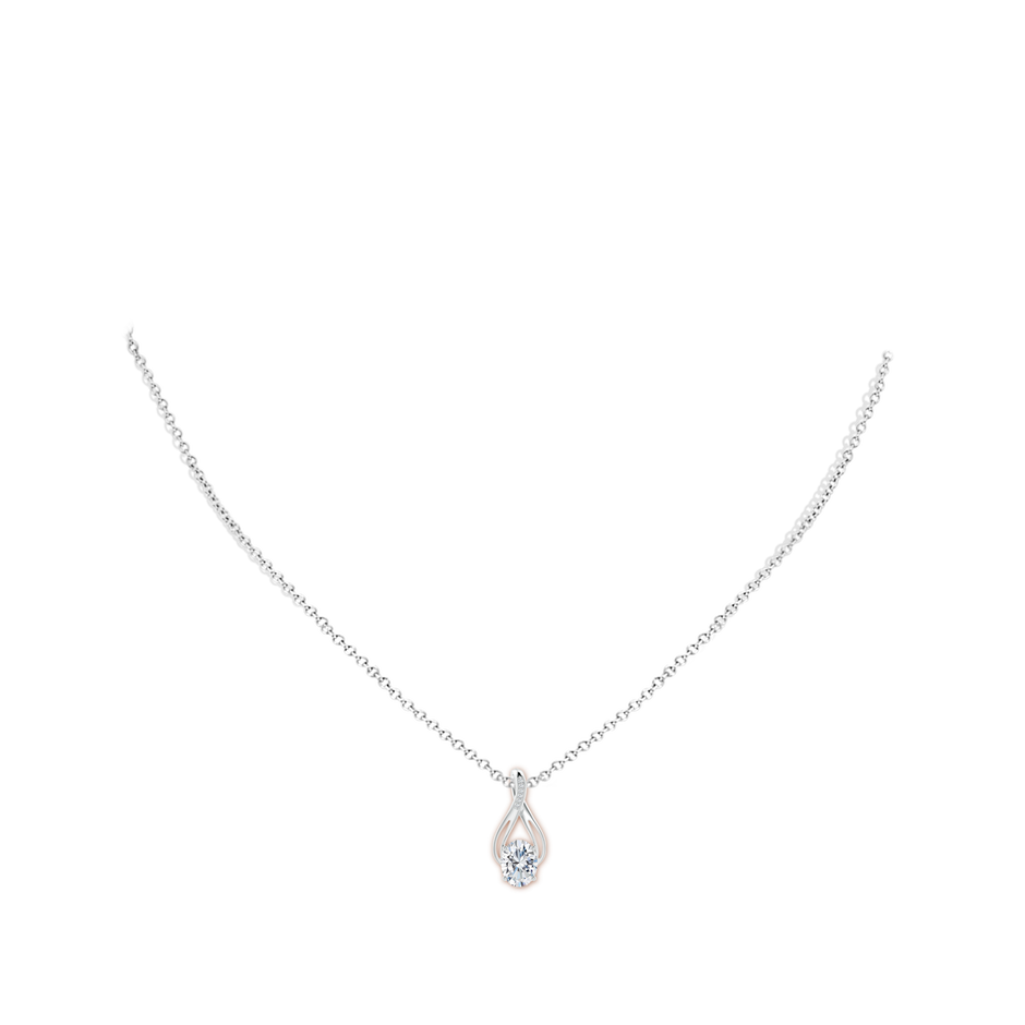 7.7x5.7mm FGVS Lab-Grown Oval Diamond Infinity Twist Pendant with Accents in P950 Platinum pen