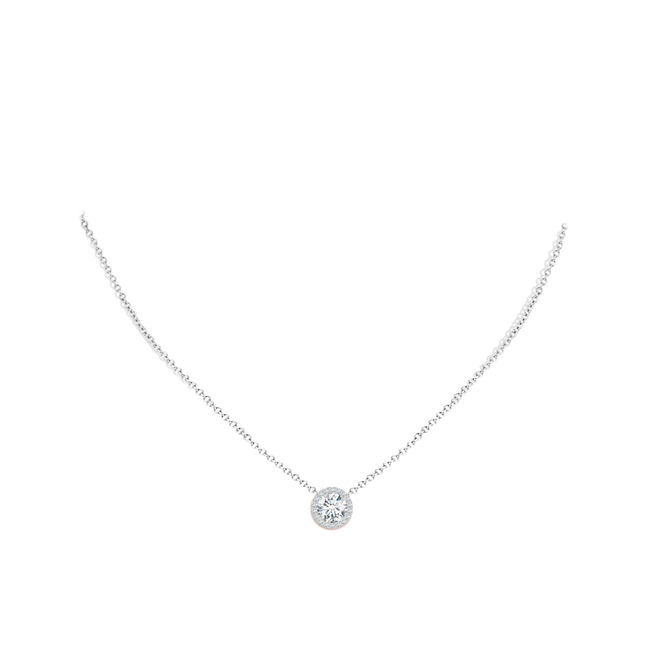 7.4mm FGVS Vintage Inspired Round Lab-Grown Diamond Halo Pendant in White Gold pen
